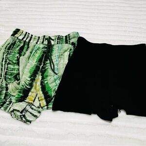 Elan High Waist Shorts - Green and Black
